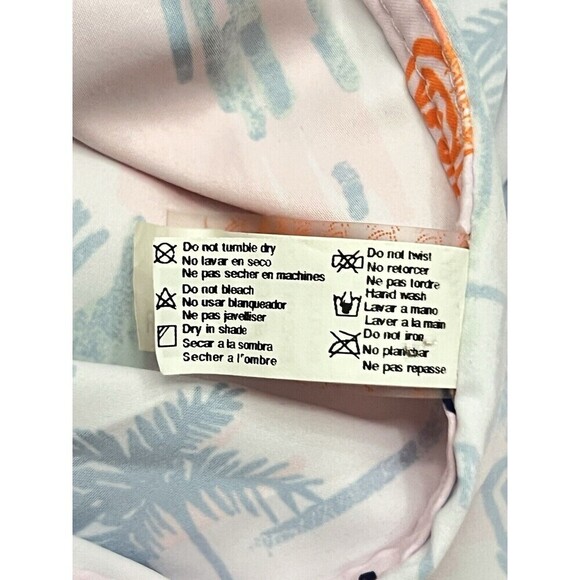 Maaji Size M Magical Protective Activewear Hooded Windbreaker Jacket Full Zip - Picture 9 of 11